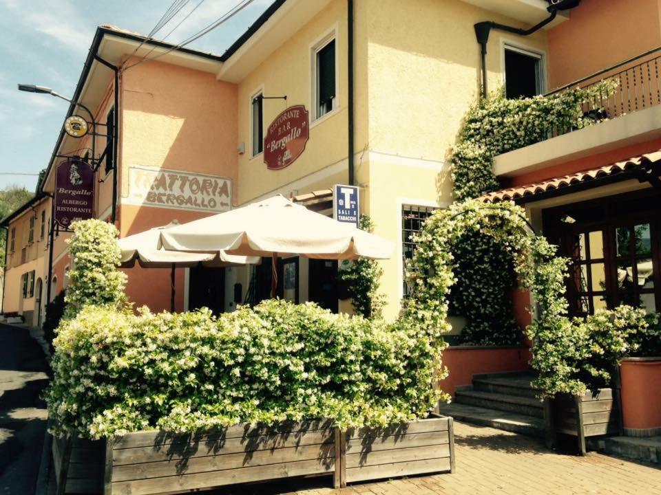 Albergo Ristorante Bergallo Tovo San Giacomo Eksteriør billede